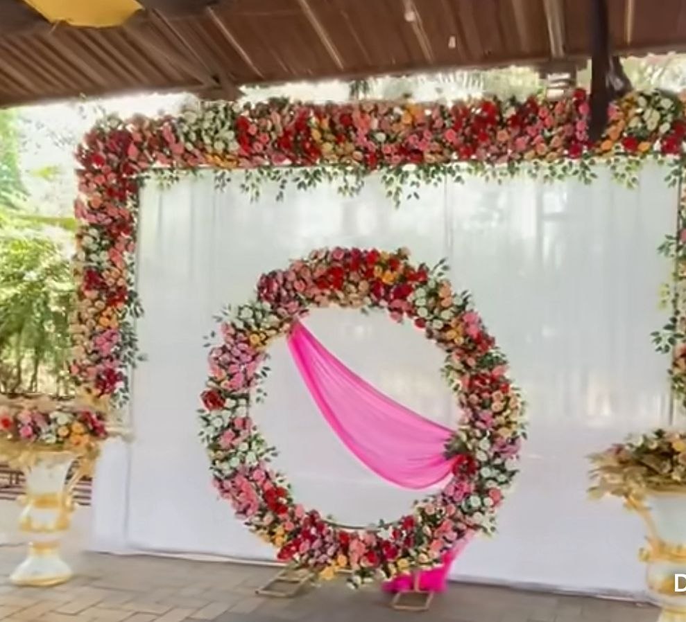 Decoration 1